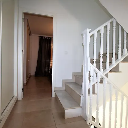 Best House Espuna Semesterbostad